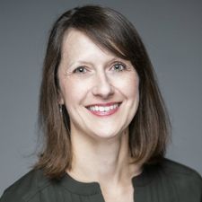 Andrea Leigh Hahn