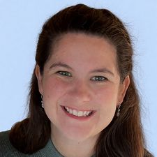 Kelly Lyons Snelling