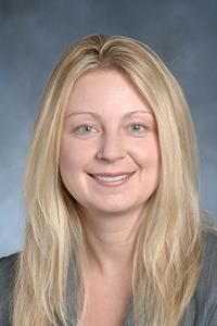 Annemarie B Abrahamson, MD