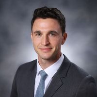 Daniel E Hess, MD