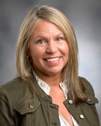 Erin E Lee