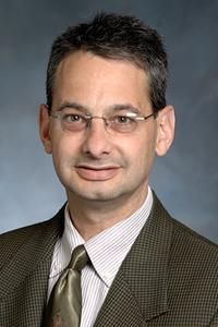 Michael L Cher, MD