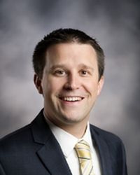 Christopher R Arnos