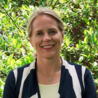 Sara J Uekert, MD