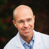 Travis D Piper, DPM
