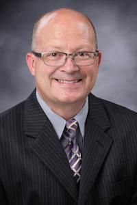 Ronald E Seagle, MD