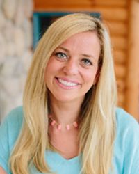 Stephanie J Kloostra