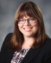 Suzanne M Lee