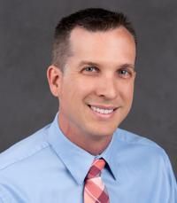 Daniel R Douce, MD