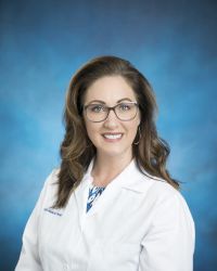 Leah M Baecht