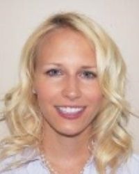 Meghan J Freund
