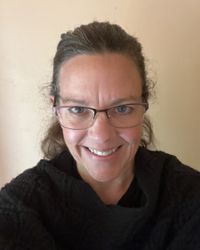 Diane M Dreshek