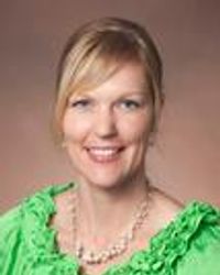Erika L Lemke
