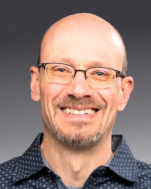 Rameen James Molavi, MD