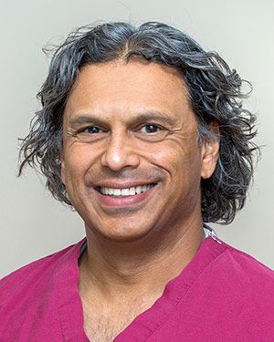 Vyas Mukund Kartha, MD