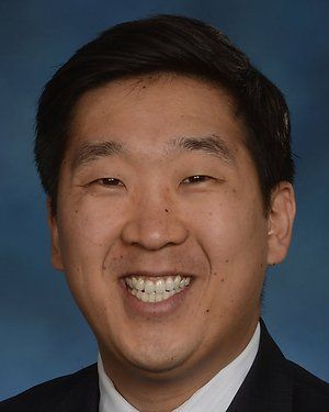 Daniel A Kim, MD
