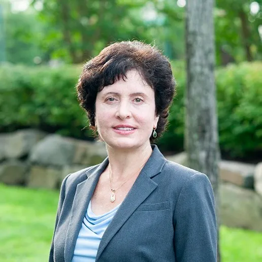 Aliona Bortun, MD