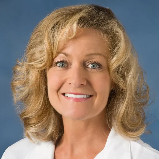 Lynn Callaway, NP