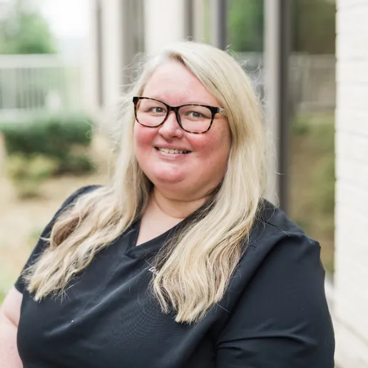 Lesia Chaffins, PA