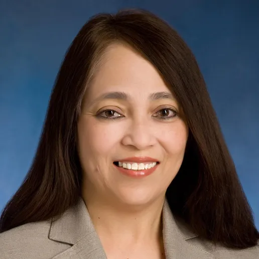 Fauzia Qadir, MD