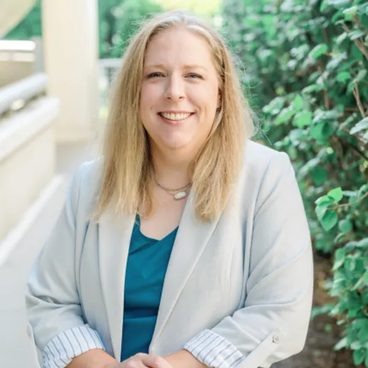 Leslie Schwindel, MD