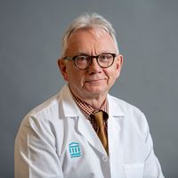 George M Dominiak