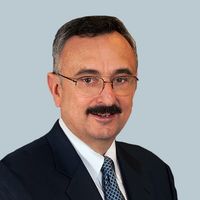 Carlos Fernandez-del Castillo