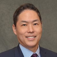 Daniel J Lee