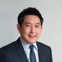 William M Lin