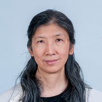 Josephine M Lok