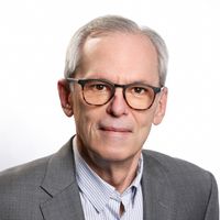 Steven J Mentzer