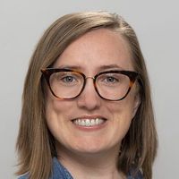 Danielle E O'Banion