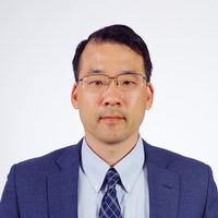 Eugene P Rhee