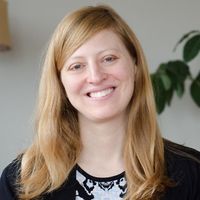 Stephanie L Smith