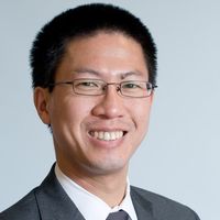 Andrew J Yee