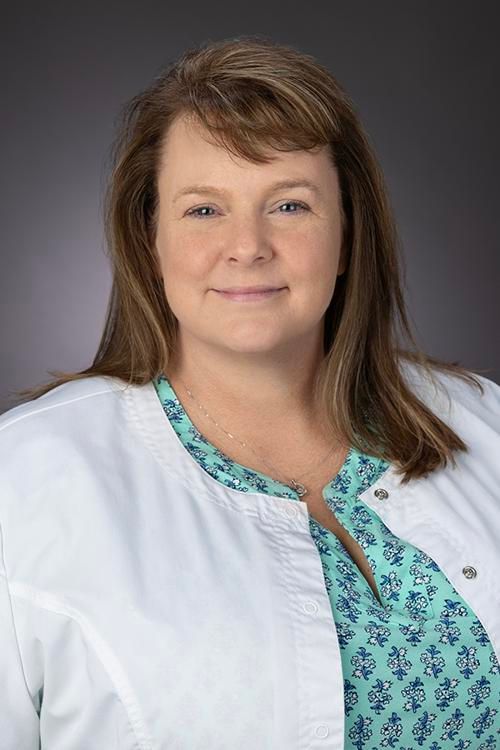 Sandy Stinnett, FNP