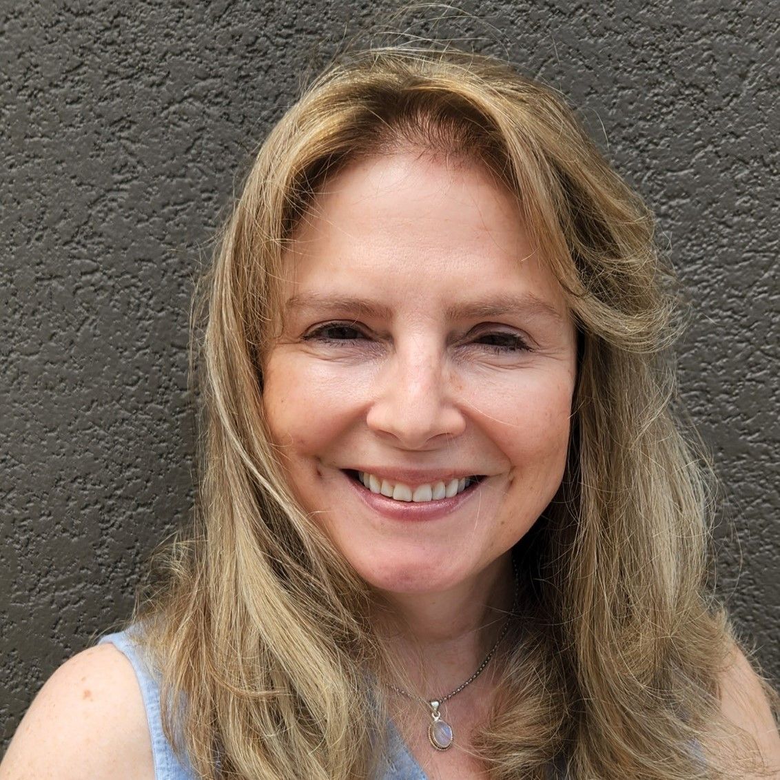 Karena R Luttmer, LAC