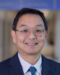 Leenhapong Navaravong