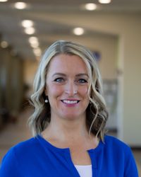 Loriann Stromness