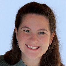 Kelly Lyons Snelling