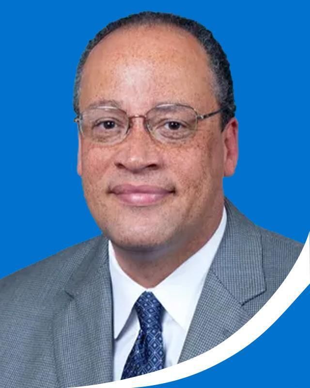 Stephen Bell, MD