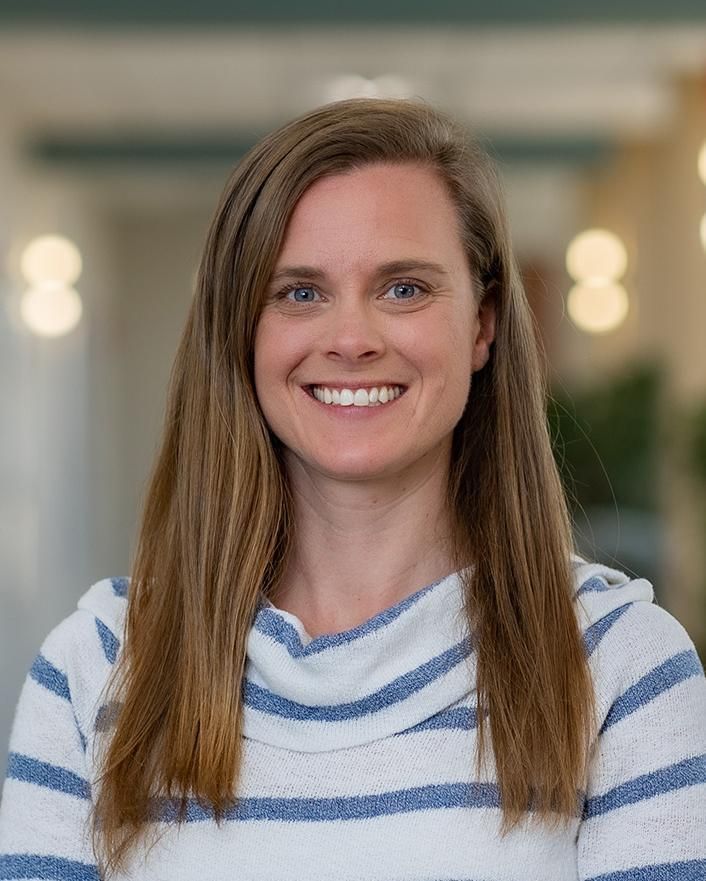 Julia Pierson, DPT