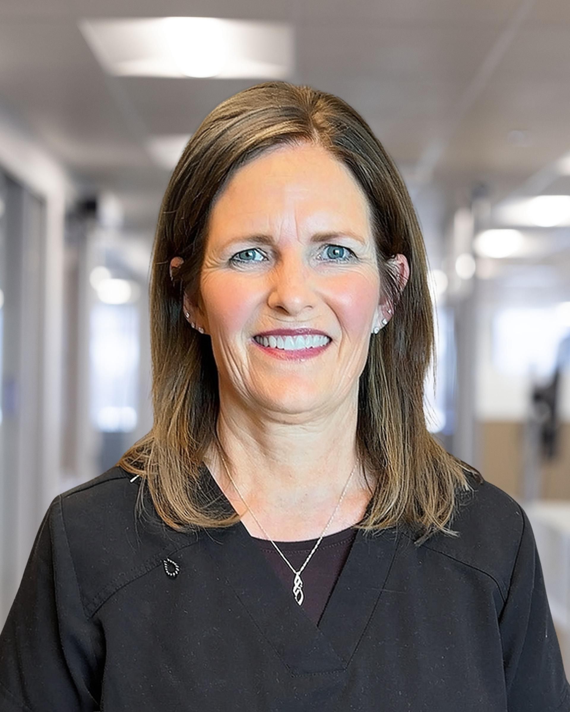 Kristi Pikyavit, NP