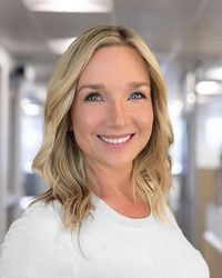 Haley J Pledger