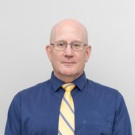 Ken L Moles