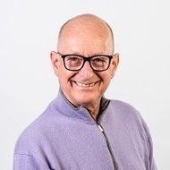 Juergen J Mueller