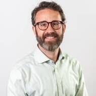 Andrew L Fluckiger