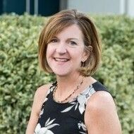 Beth Connelly