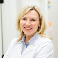 Stephanie D Singleton