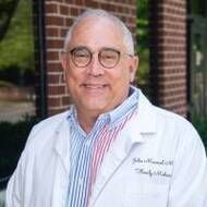 Julio J Menocal